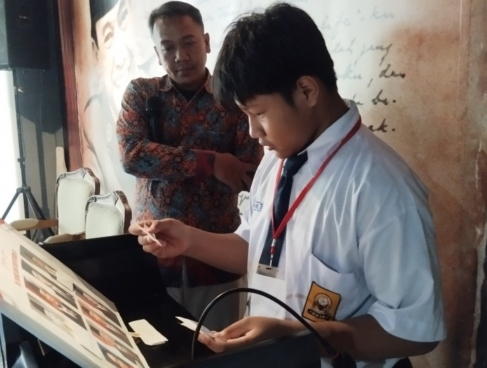 Dari Arsip Sukarno, Siswa SMPN 63 Jakarta Belajar Nilai Kepemimpinan